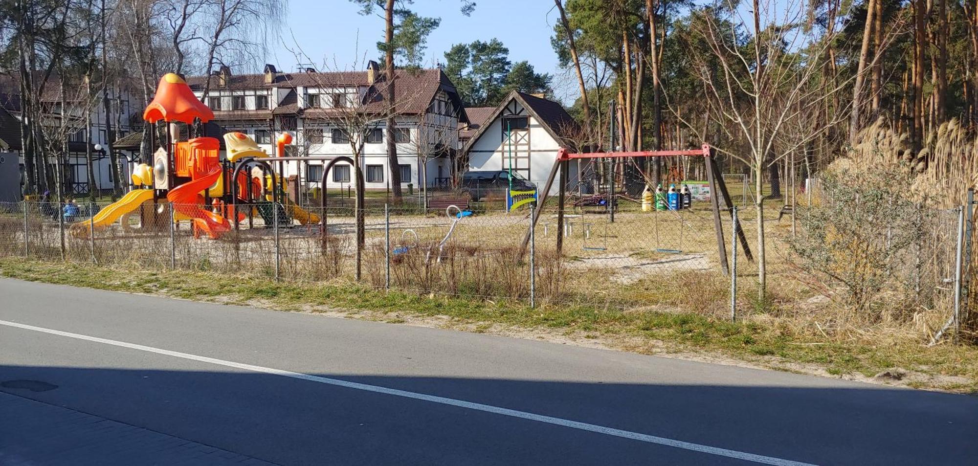 Villa Dom Kotik W Lukecinie Exterior foto